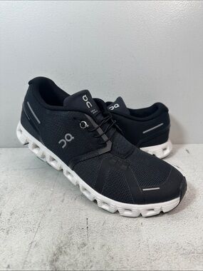 Men’s On Cloud 6 Black Mesh Cloud Sneakers Size 9.5